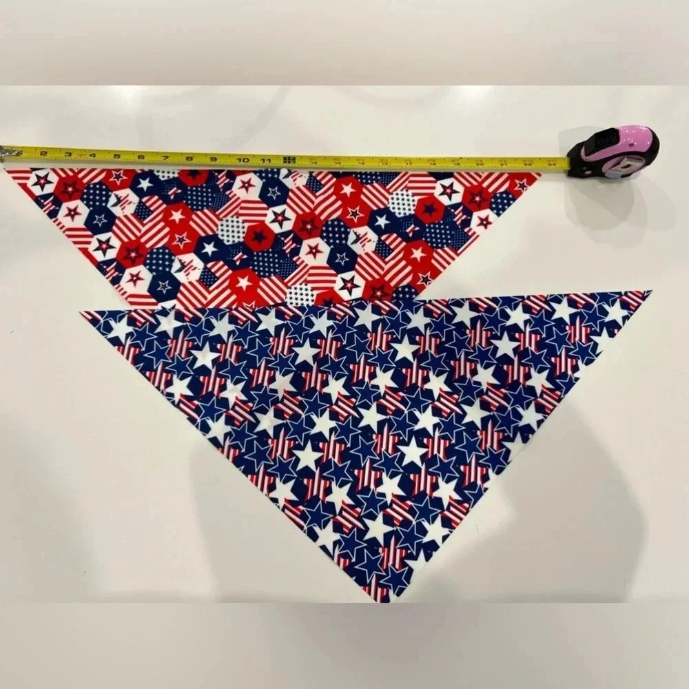 NEW without tag (NWOT) Dog (pet) Bandanna pack of 2